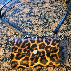 Small crossbody